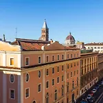 Attico Spazioso Ed Elegante A Santa Maria Maggiore